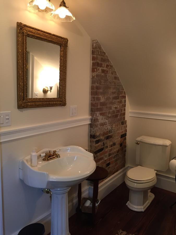 Innkeeper'S Place B&B Stafford Екстер'єр фото
