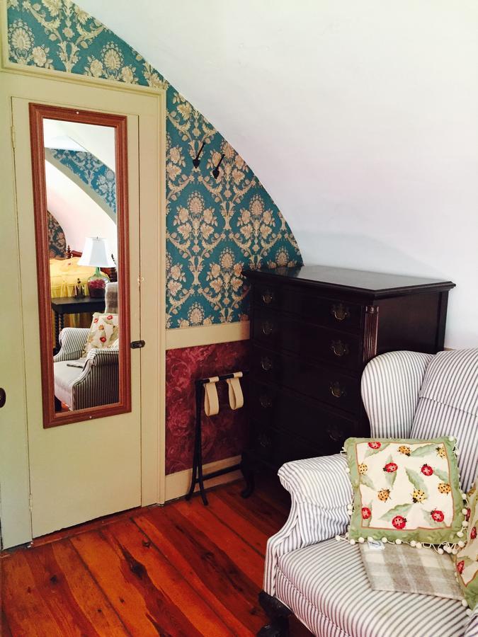 Innkeeper'S Place B&B Stafford Екстер'єр фото