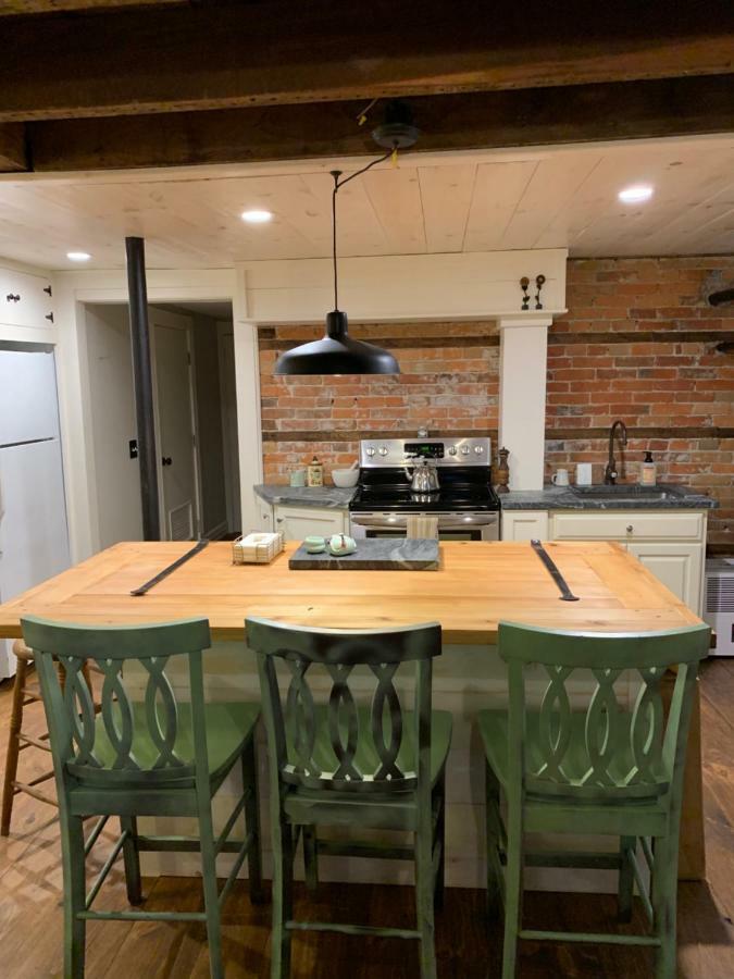 Innkeeper'S Place B&B Stafford Екстер'єр фото